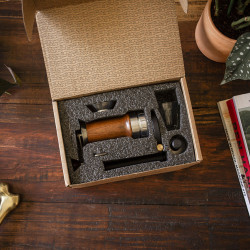 ARAM coffee + Ständer (red