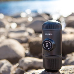 Mobile Kaffeemaschine Wacaco Nanopresso (schwartz) + weiche Kapsel - B-Ware
