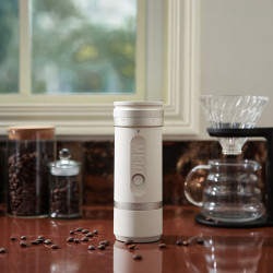 Outin Fino - elektrische Kaffeemühle (Sandstone white)