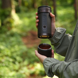 Outin Fino - elektrische Kaffeemühle (Tundra Brown)